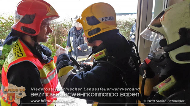 20190827 Brand in der Wohnung eines Traiskirchner Mehrpartein-Wohnhaus  Foto: Stefan Schneider