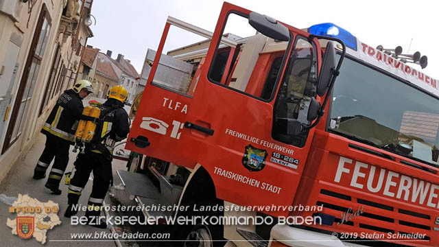 20190827 Brand in der Wohnung eines Traiskirchner Mehrpartein-Wohnhaus  Foto: Stefan Schneider