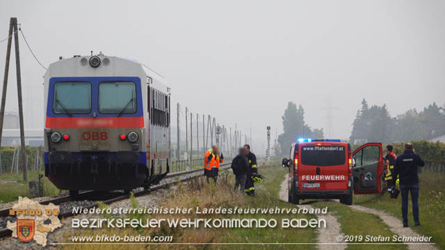 20191014 Pensionist mit Rad bei einem unbeschranktem Bahnübergang in Tattendorf von Zug erfasst und schwer verletzt  Foto: © Stefan Schneider