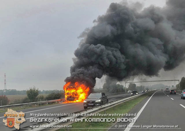 20191015 Lkw in Vollbrand auf der A3 Trumau - Ebreichsdorf  Foto: © Thomas Lenger Monatsrevue.at