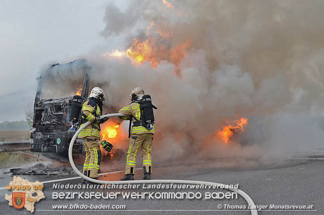 20191015 Lkw in Vollbrand auf der A3 Trumau - Ebreichsdorf  Foto: © Thomas Lenger Monatsrevue.at