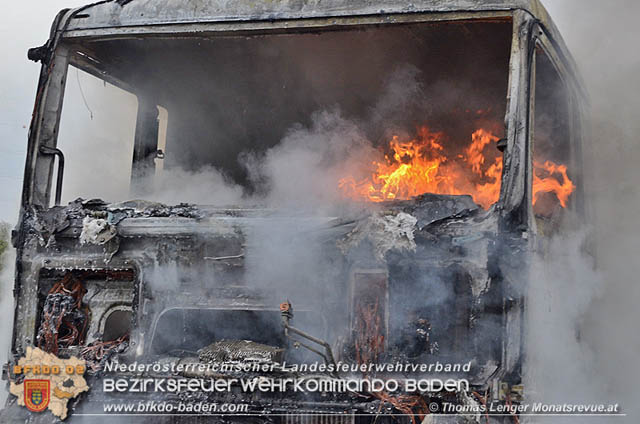 20191015 Lkw in Vollbrand auf der A3 Trumau - Ebreichsdorf  Foto: © Thomas Lenger Monatsrevue.at
