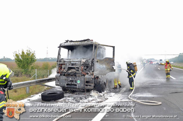 20191015 Lkw in Vollbrand auf der A3 Trumau - Ebreichsdorf  Foto: © Thomas Lenger Monatsrevue.at