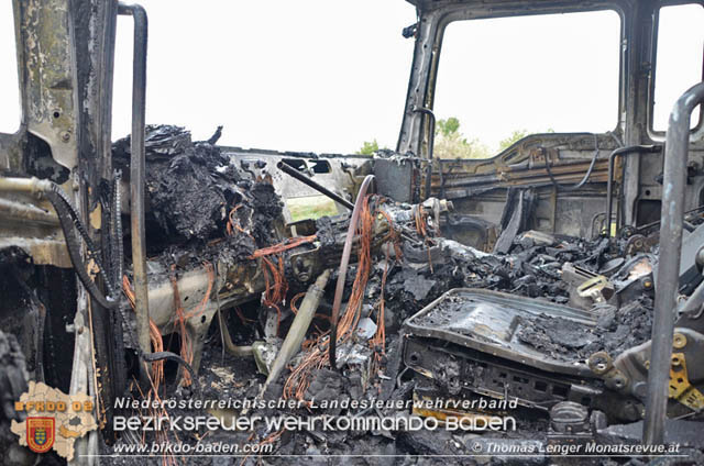 20191015 Lkw in Vollbrand auf der A3 Trumau - Ebreichsdorf  Foto: © Thomas Lenger Monatsrevue.at