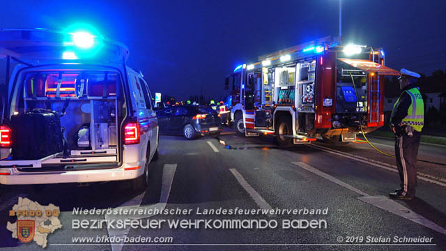 20191017 Frontalzusammenstoss zweier Pkw auf der LB17 bei Moellerdorf  Foto: © Stefan Schneider