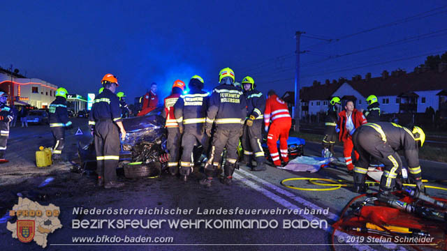 20191017 Frontalzusammenstoss zweier Pkw auf der LB17 bei Moellerdorf  Foto: © Stefan Schneider