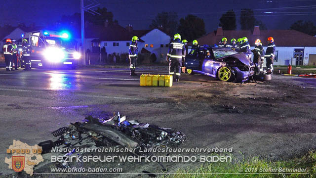 20191017 Frontalzusammenstoss zweier Pkw auf der LB17 bei Moellerdorf  Foto: © Stefan Schneider