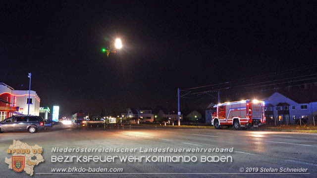 20191017 Frontalzusammenstoss zweier Pkw auf der LB17 bei Moellerdorf  Foto: © Stefan Schneider