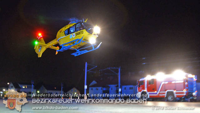 20191017 Frontalzusammenstoss zweier Pkw auf der LB17 bei Moellerdorf  Foto: © Stefan Schneider