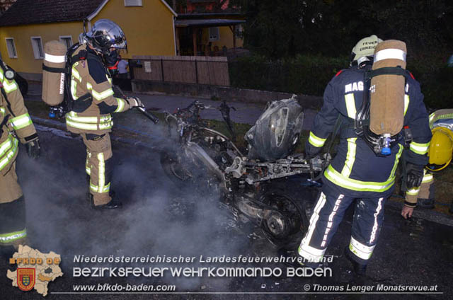 20191024 Ein Motorrad fing in Ebreichsdorf Feuer  Foto: © Thomas Lenger Monatsrevue.at
