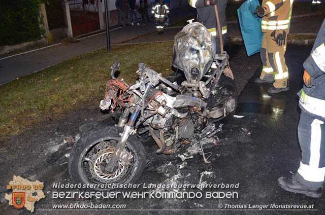 20191024 Ein Motorrad fing in Ebreichsdorf Feuer  Foto: © Thomas Lenger Monatsrevue.at