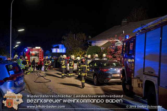 20191028 Brand in einen Enzesfelder Einfamilienhaus Foto: © Stefan Schneider BFK Baden 20191028 Brand in einen Enzesfelder Einfamilienhaus Foto: © Stefan Schneider BFK Baden