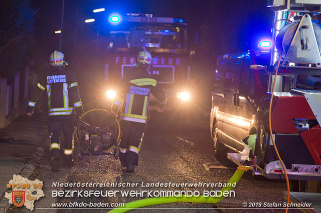 20191028 Brand in einen Enzesfelder Einfamilienhaus Foto: © Stefan Schneider BFK Baden 20191028 Brand in einen Enzesfelder Einfamilienhaus Foto: © Stefan Schneider BFK Baden