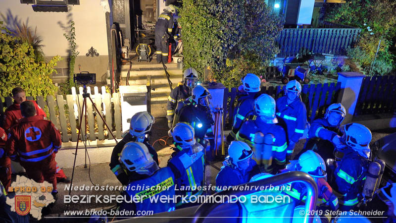 20191028 Brand in einen Enzesfelder Einfamilienhaus Foto: © Stefan Schneider BFK Baden 20191028 Brand in einen Enzesfelder Einfamilienhaus Foto: © Stefan Schneider BFK Baden