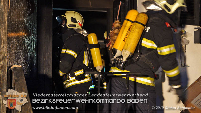 20191028 Brand in einen Enzesfelder Einfamilienhaus Foto: © Stefan Schneider BFK Baden 20191028 Brand in einen Enzesfelder Einfamilienhaus Foto: © Stefan Schneider BFK Baden