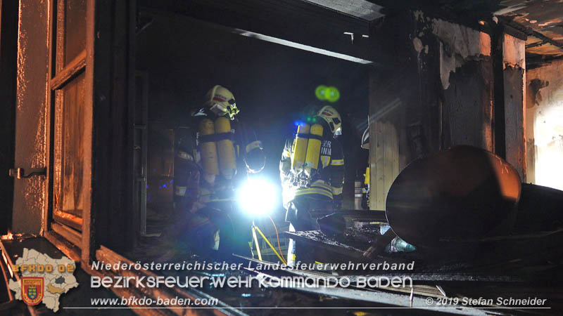 20191028 Brand in einen Enzesfelder Einfamilienhaus Foto: © Stefan Schneider BFK Baden 20191028 Brand in einen Enzesfelder Einfamilienhaus Foto: © Stefan Schneider BFK Baden