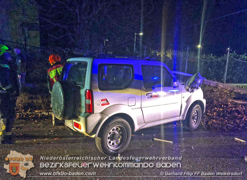 20191130 Verkehrsunfall mit Unfallflucht in der Stadt Baden  Foto: © Gerhard Filip FF Baden Weikersdorf