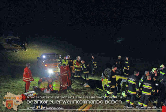 20191207 Verkehrsunfall auf der L4001 bei Mayerling Foto: © FF Alland 20191207 Verkehrsunfall auf der L4001 bei Mayerling Foto: © FF Alland