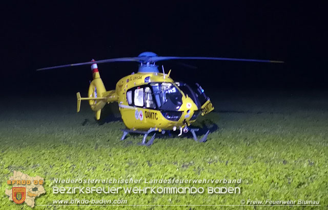 20191218 Mann stürzt in Blumau-Neurißhof in einen Schacht Foto: © Freiwillige Feuerwehr Blumau 20191218 Mann stürzt in Blumau-Neurißhof in einen Schacht Foto: © Freiwillige Feuerwehr Blumau
