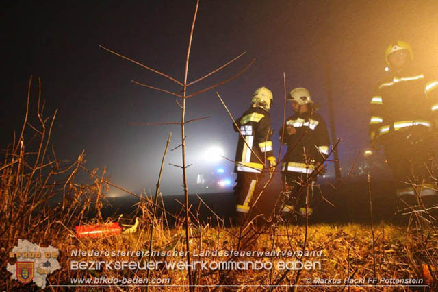 20191219 Junge Fahrzeuglenkerin verunfallte am Kremesberg Foto: © ASB Markus Hackl FF Pottenstein 20191219 Junge Fahrzeuglenkerin verunfallte am Kremesberg Foto: © ASB Markus Hackl FF Pottenstein