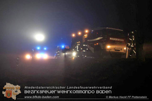 20191219 Junge Fahrzeuglenkerin verunfallte am Kremesberg Foto: © ASB Markus Hackl FF Pottenstein 20191219 Junge Fahrzeuglenkerin verunfallte am Kremesberg Foto: © ASB Markus Hackl FF Pottenstein