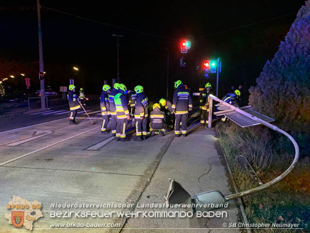 20191223 Stgurmschaden auf der LB17 in Günselsdorf Foto: © Christopher Neumayer 20191223 Stgurmschaden auf der LB17 in Günselsdorf Foto: © Christopher Neumayer