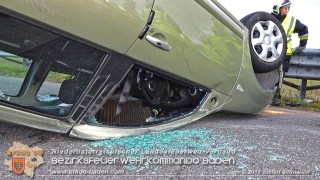 20191225 Verkehrsunfall auf der A2 zwischen Knoten Guntramsdorf und Ausfahrt IZ NÖ Süd  Foto: © Stefan Schneider