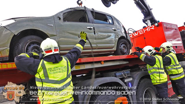 20191225 Verkehrsunfall auf der A2 zwischen Knoten Guntramsdorf und Ausfahrt IZ NÖ Süd  Foto: © Stefan Schneider