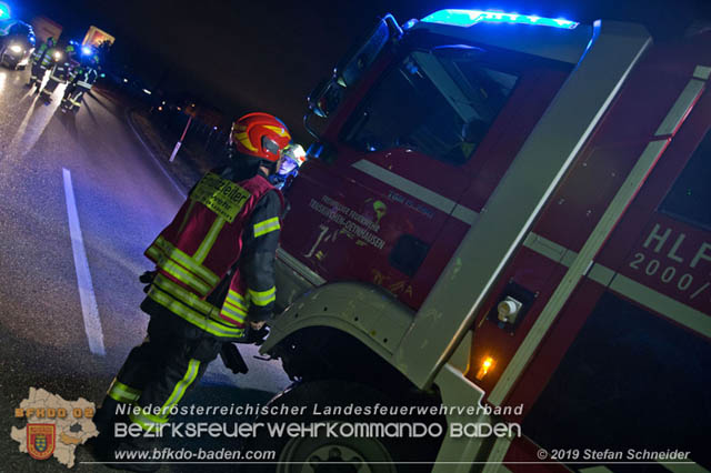 20191226 Verkehrsunfall auf der L157 Oeynhausen - Tattendorf Foto: © Stefan Schneider 20191226 Verkehrsunfall auf der L157 Oeynhausen - Tattendorf Foto: © Stefan Schneider