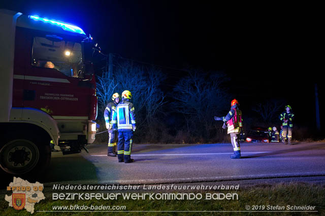 20191226 Verkehrsunfall auf der L157 Oeynhausen - Tattendorf Foto: © Stefan Schneider 20191226 Verkehrsunfall auf der L157 Oeynhausen - Tattendorf Foto: © Stefan Schneider
