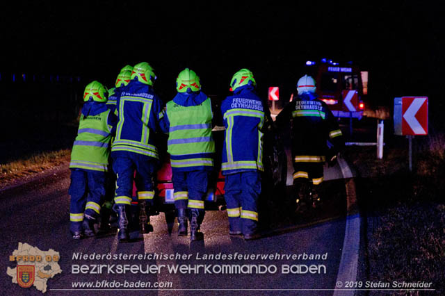 20191226 Verkehrsunfall auf der L157 Oeynhausen - Tattendorf Foto: © Stefan Schneider 20191226 Verkehrsunfall auf der L157 Oeynhausen - Tattendorf Foto: © Stefan Schneider