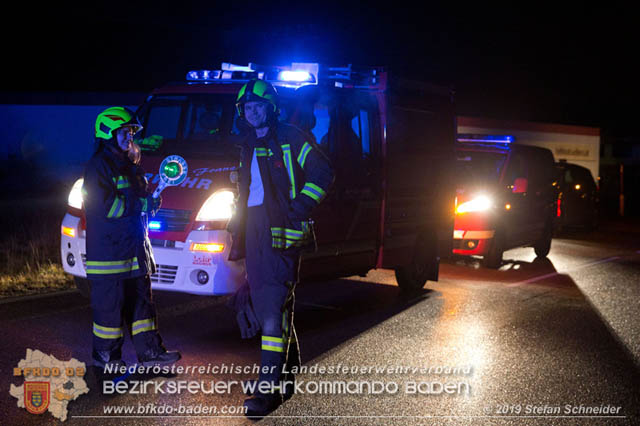 20191226 Verkehrsunfall auf der L157 Oeynhausen - Tattendorf Foto: © Stefan Schneider 20191226 Verkehrsunfall auf der L157 Oeynhausen - Tattendorf Foto: © Stefan Schneider