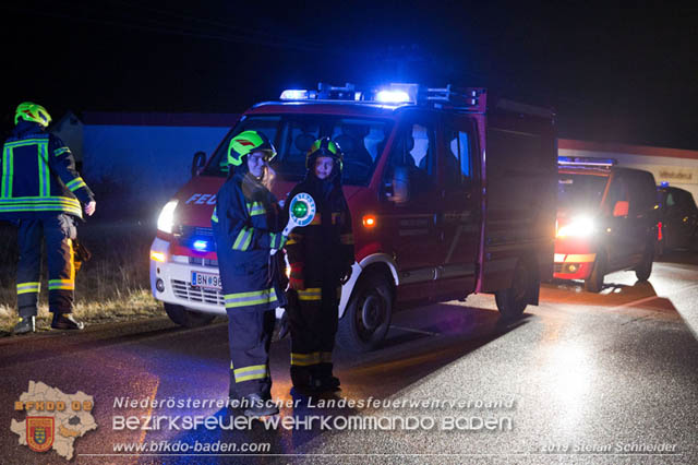 20191226 Verkehrsunfall auf der L157 Oeynhausen - Tattendorf Foto: © Stefan Schneider 20191226 Verkehrsunfall auf der L157 Oeynhausen - Tattendorf Foto: © Stefan Schneider