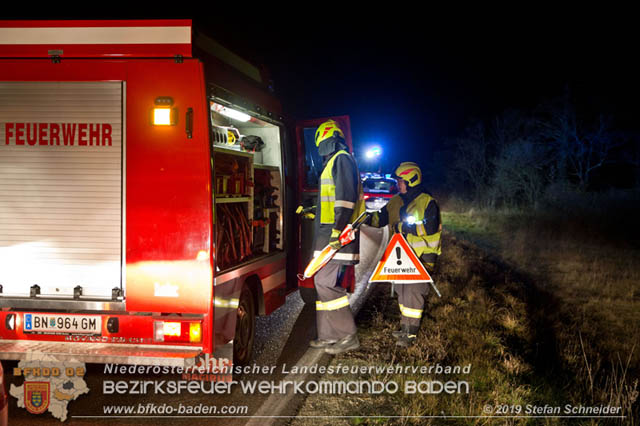 20191226 Verkehrsunfall auf der L157 Oeynhausen - Tattendorf Foto: © Stefan Schneider 20191226 Verkehrsunfall auf der L157 Oeynhausen - Tattendorf Foto: © Stefan Schneider