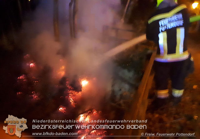 20200101 Boeschungsbrand in Pottendorf  Foto: © FF Pottendorf