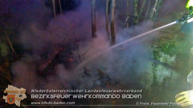 20200101 Boeschungsbrand in Pottendorf  Foto: © FF Pottendorf