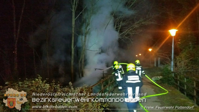 20200101 Boeschungsbrand in Pottendorf  Foto: © FF Pottendorf