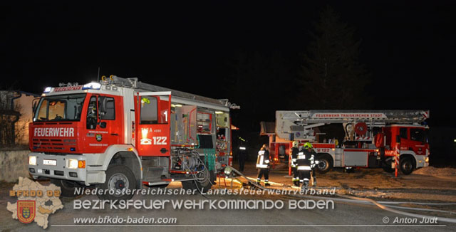 20200112 Brand am ehemaligen Firmengelände Petersen in Traiskirchen Möllersdorf   Fotos: © Anton Judt