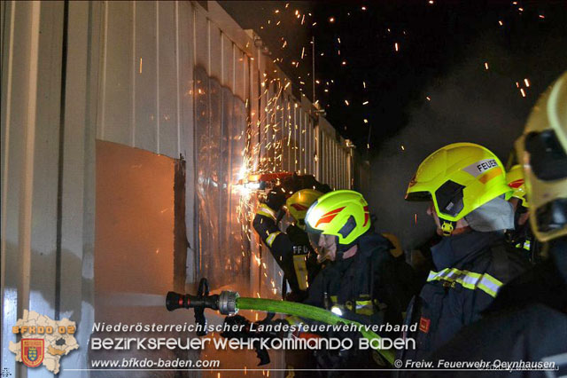 20200112 Brand am ehemaligen Firmengelände Petersen in Traiskirchen Möllersdorf   Fotos: © FF Oeynhausen www.ffoe.eu