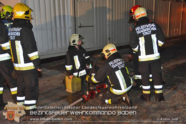 20200112 Brand am ehemaligen Firmengelände Petersen in Traiskirchen Möllersdorf   Fotos: © Anton Judt