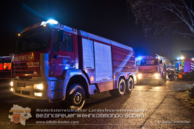 2020_01_18 Geschäftsbrand in Kottingbrunn - Foto: Stefan Schneider & Daniel Wirth
