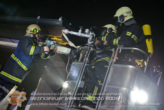 2020_01_18 Geschäftsbrand in Kottingbrunn - Foto: Stefan Schneider & Daniel Wirth