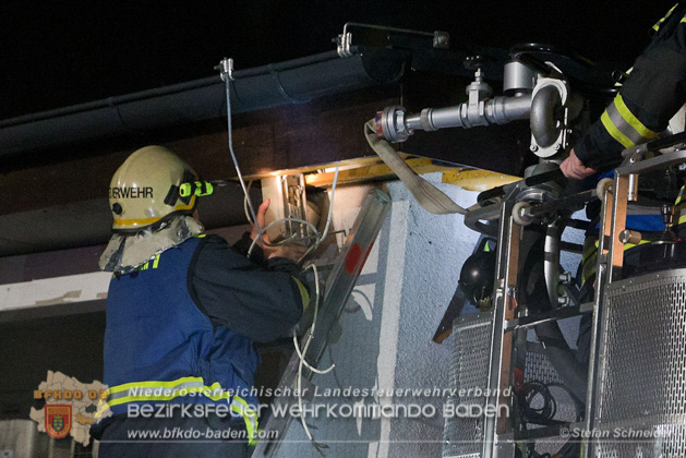 2020_01_18 Geschäftsbrand in Kottingbrunn - Foto: Stefan Schneider & Daniel Wirth