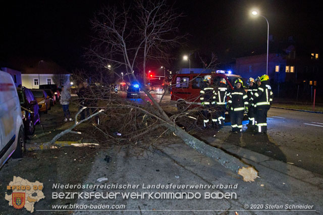 20200123 Spektakulärer Verkehrsunfall im Sooßer Ortsgebiet  Foto: © Stefan Schneider