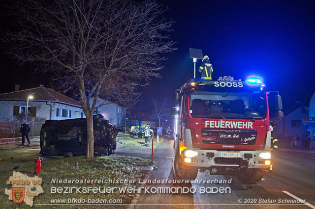 20200123 Spektakulärer Verkehrsunfall im Sooßer Ortsgebiet  Foto: © Stefan Schneider