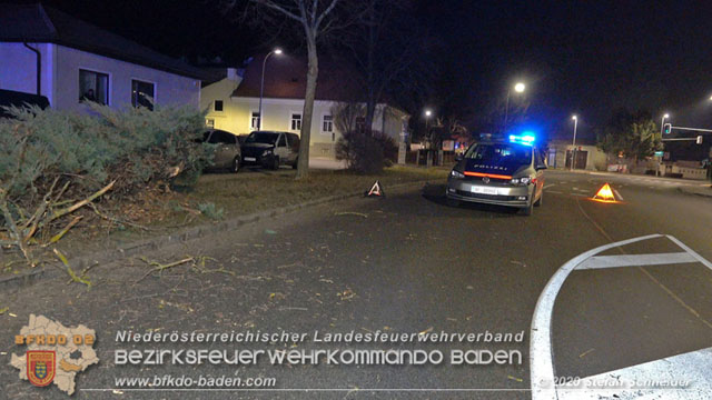 20200123 Spektakulärer Verkehrsunfall im Sooßer Ortsgebiet  Foto: © Stefan Schneider