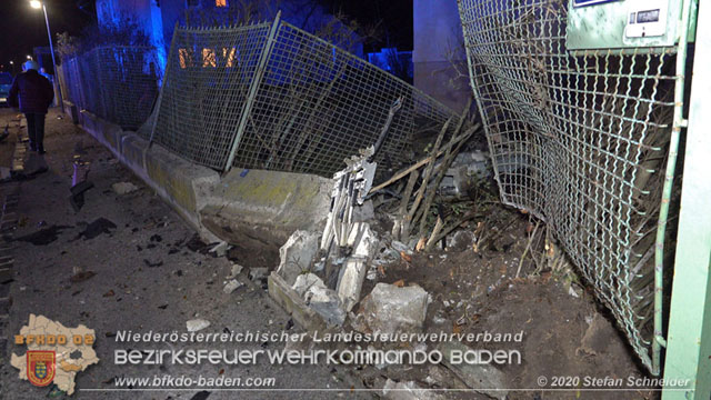 20200123 Spektakulärer Verkehrsunfall im Sooßer Ortsgebiet  Foto: © Stefan Schneider