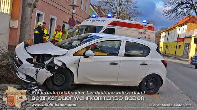 20200205 Verkehrsunfall in Teesdorf Foto: © Stefan Schneider 20200205 Verkehrsunfall in Teesdorf Foto: © Stefan Schneider