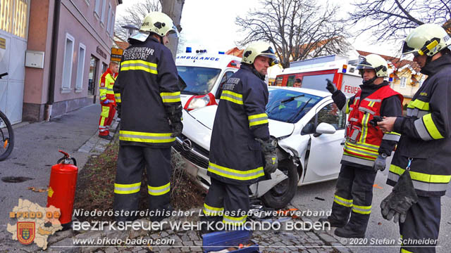 20200205 Verkehrsunfall in Teesdorf Foto: © Stefan Schneider 20200205 Verkehrsunfall in Teesdorf Foto: © Stefan Schneider