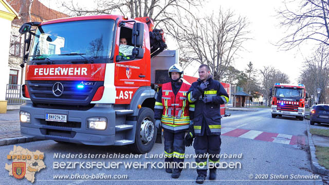 20200205 Verkehrsunfall in Teesdorf Foto: © Stefan Schneider 20200205 Verkehrsunfall in Teesdorf Foto: © Stefan Schneider